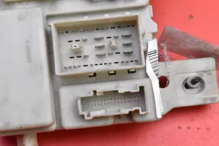 519198048 Блок предохранителей Mazda 3 BK Арт e11669919, вид 11