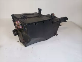 3M5T14A142AB Блок предохранителей Mazda 3 BK Арт e11669908, вид 4