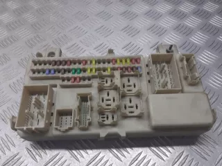 BN9A66730 Блок предохранителей Mazda 3 BK Арт e11115760, вид 1