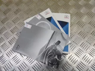  Руководство по эксплуатации (сервисная книжка) Toyota Rav 4 4 Арт 190489, вид 2