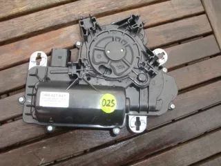 3G0827887 Электропривод замка капота Volkswagen Golf 8 Арт AL6579562202_2, вид 1