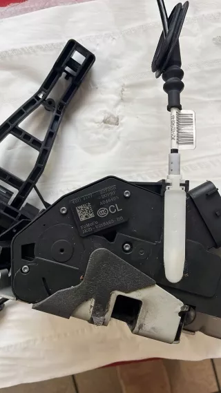 A046465 Замок двери Ford Transit Custom Арт AL17215099127