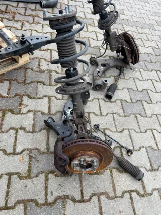 QQW44 Амортизатор передний левый Mazda 3 BK Арт AL17219594124, вид 3