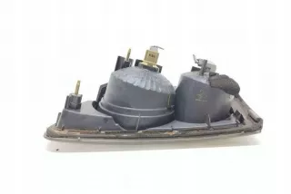 226-61974 Фонарь задний правый Mazda 121 3 Арт e13127021, вид 1