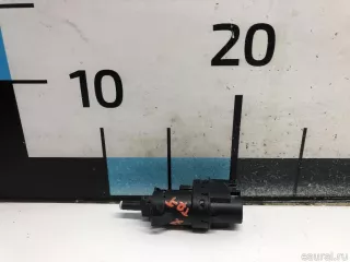 4832217 Дополнительный фонарь (Стоп-сигнал) Ford Tourneo Арт E31688217, вид 1