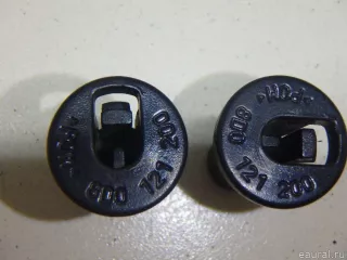 8D0121200 Клипсы, заклёпки, пистоны Audi A6 C6 (S6,RS6) Арт E70716707, вид 2