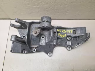 058145521C Кронштейн генератора Audi A6 C5 (S6,RS6) Арт E60721055, вид 2