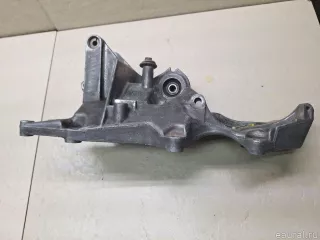 058145521C Кронштейн генератора Audi A6 C5 (S6,RS6) Арт E60721055, вид 7