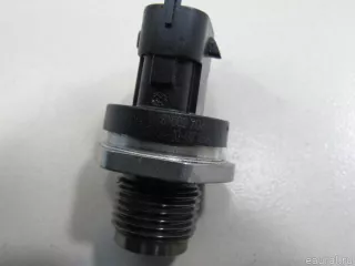 0281002706 Датчик давления топлива Chrysler Voyager 5 Арт E81130131, вид 5