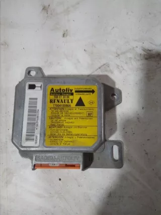 7700415596A Блок AirBag Renault Safrane 2 Арт 4481