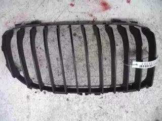  Заглушка (решетка) в бампер BMW 3 E90/E91/E92/E93 Арт 00038301, вид 1