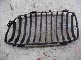  Заглушка (решетка) в бампер BMW 3 E90/E91/E92/E93 Арт 00038301, вид 2