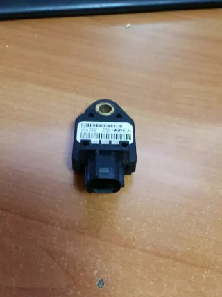 95920-2H000 Датчик удара Hyundai Elantra HD Арт 0000_1702191820493, вид 2