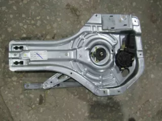  Стеклоподъемник задний левый Hyundai Tucson 1 Арт 0000_30111700501467