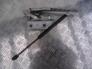 4E0823301E Петля капота левая Audi A8 D3 (S8) Арт 00078669, вид 3