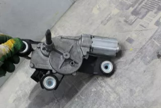 BV6117K441AA Моторчик стеклоочистителя заднего стекла Ford Focus 3 Арт Z82669, вид 1