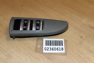 A22182145517J22 Блок управления стеклоподъемником задней правой двери Mercedes S W221 Арт Z128978, вид 1