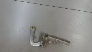  Петля капота левая Isuzu Trooper 2 Арт 5199666, вид 1