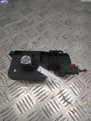 13168316 Кнопка открывания багажника Opel Meriva 1 Арт 53285387, вид 1