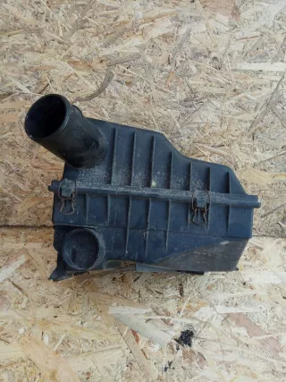 357129607 Корпус воздушного фильтра Volkswagen Passat B3 Арт 7773, вид 2