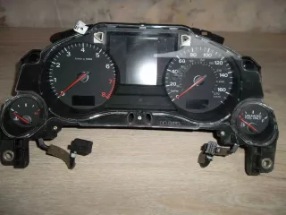 4E0920950Q Щиток приборов Audi A8 D3 (S8) Арт 00018478, вид 1