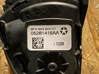 05281418AA,6PV933903-07 Педаль газа Chrysler Grand Voyager 5 Арт 8660, вид 3
