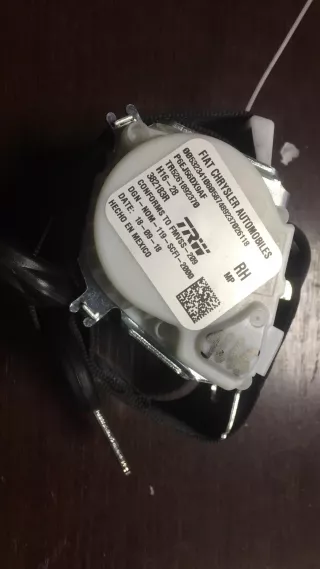 P6EJ56DX9AF Ремень безопасности задний правый Fiat 500 2 Арт 9665_2, вид 1