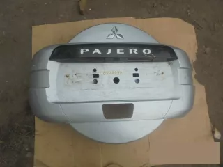  Кожух запасного колеса Mitsubishi Monter 4 Арт BBB50526046, вид 1