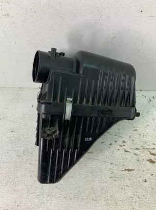 1370078K00 корпус воздушного фильтра Suzuki Grand Vitara FT Арт VZ121620, вид 1