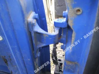  Петля двери передней левой Renault Midlum Арт 45581548