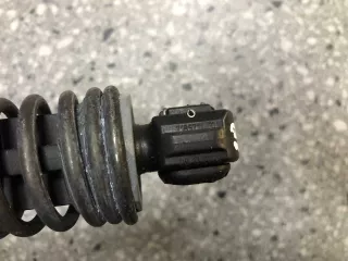 7185714 Амортизатор крышки багажника BMW 7 F01/F02 Арт 00070600, вид 4
