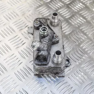 A099500250082337656 , art468544 Радиатор масляный Mercedes C W205 Арт 468544, вид 2