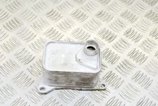 06L117021E , art882298 Радиатор масляный Audi A3 8V Арт 882298, вид 1