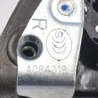 A084219 , art401180 Замок двери передней правой Toyota ist Арт 401180, вид 6