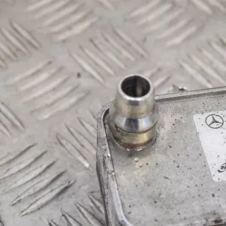 A0995006300 , art401015 Радиатор масляный Mercedes E W238 Арт 401015, вид 2
