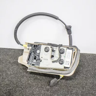 1068969-99-E , art407163 Замок двери задней правой Tesla model 3 Арт 407163, вид 4