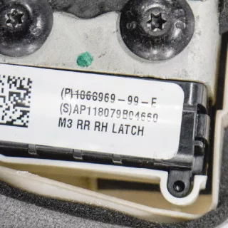 1068969-99-E , art407163 Замок двери задней правой Tesla model 3 Арт 407163, вид 5