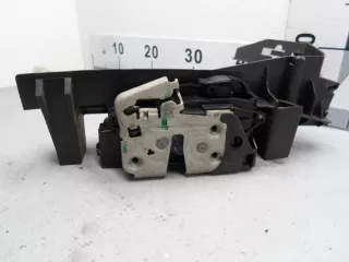 AE8A5421813CF Замок двери передней левой Ford Fusion 1 Арт 00136276, вид 1
