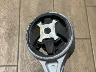 113504BD0A Подушка крепления двигателя Nissan X-Trail T32 Арт 11609, вид 3