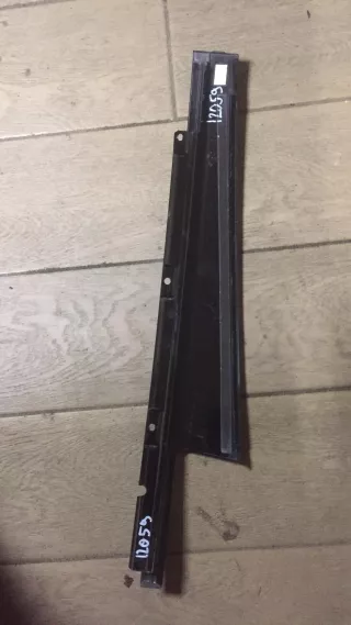 68144229 Молдинг двери задней левой Chrysler 200 Арт 12059