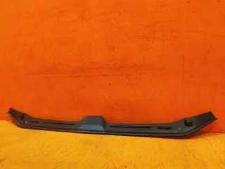 8w0823124 уплотнитель капота Audi A4 B9 Арт 77276PM, вид 3