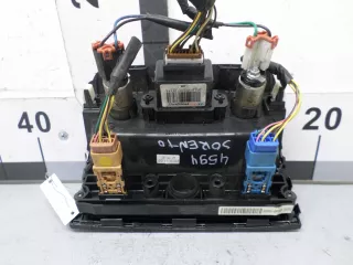 933002P020 Прикуриватель Kia Sorento 2 Арт 00146121, вид 5