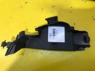 A1768880238 Дефлектор радиатора передний правый Mercedes A W176 Арт MA59283