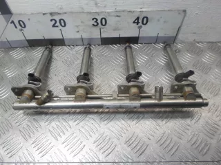 2780781045,2780700687 Топливная рампа Mercedes SK 5.0л Арт 00119350, вид 1