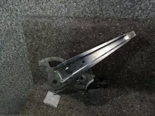 стеклоподъемник задний правый Toyota Rav 4 3 Арт 07442014008