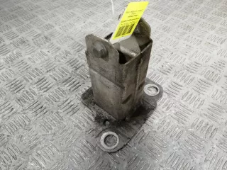 кронштейн крепления бампера переднего Renault Megane 2 Арт 33234008001, вид 1