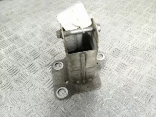  кронштейн крепления бампера переднего Renault Megane 2 Арт 33234008001, вид 4