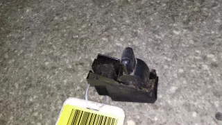  Кнопка (выключатель) Mitsubishi Carisma Арт 27028001002