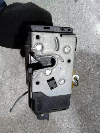 13219748 замок двери передней левой Opel Zafira B Арт 02430036001, вид 2