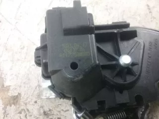 A1177500085 Замок крышки багажника Mercedes E W213 Арт K059586, вид 3
